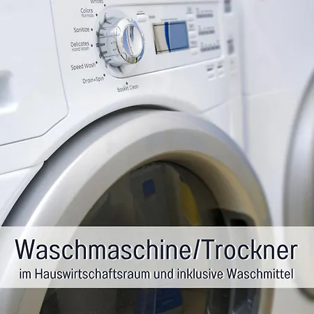 Strandhaus Mathea - Ruhige Lage Direkt Am Fleesensee - Parkplatz, Kamin, Sauna - Familienfreundlich